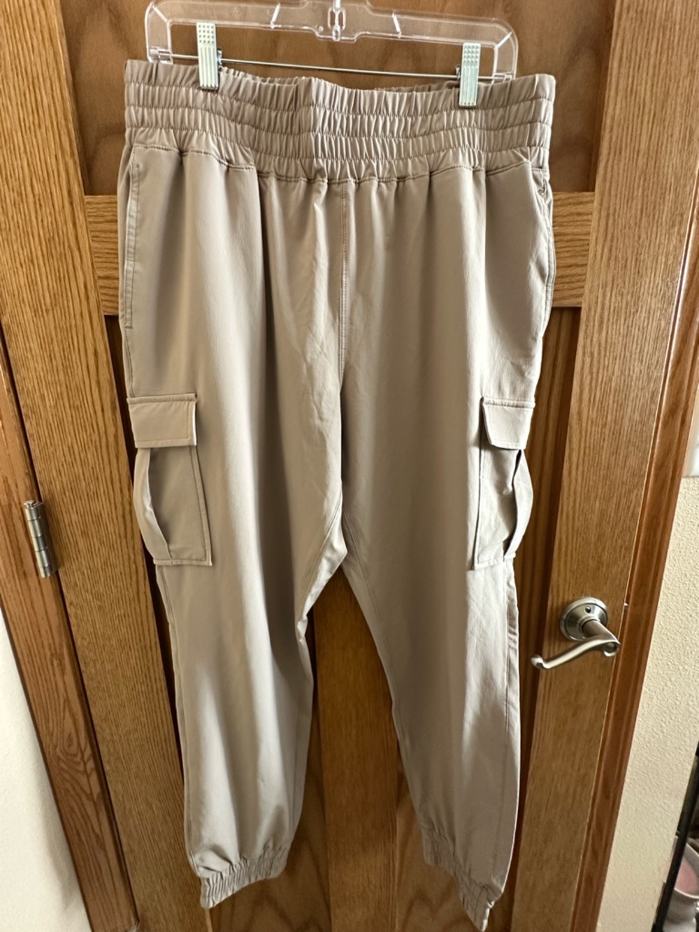 Women’s Casual Cargo Jogger Pants - Beige